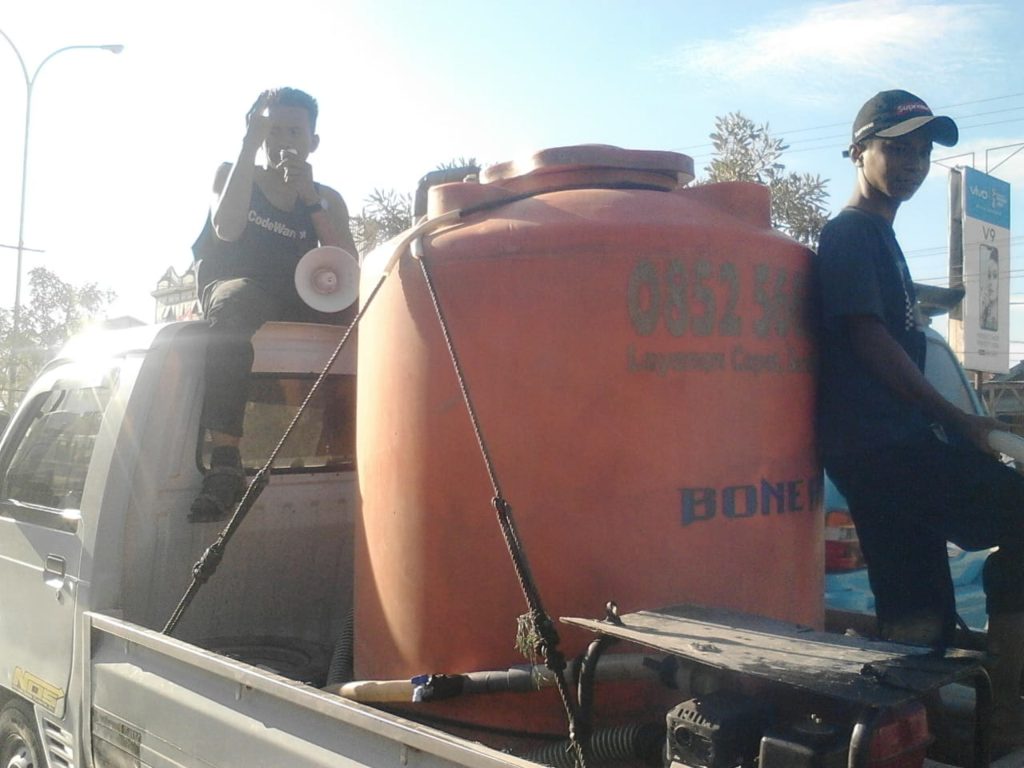 Peduli Jalan Rusak, Permahi Sultra Galang Dana Rp1000