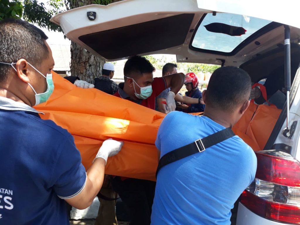 Sebelum Ditemukan Tewas, Wanita Ini Sempat Terlihat Melambaikan Tangan