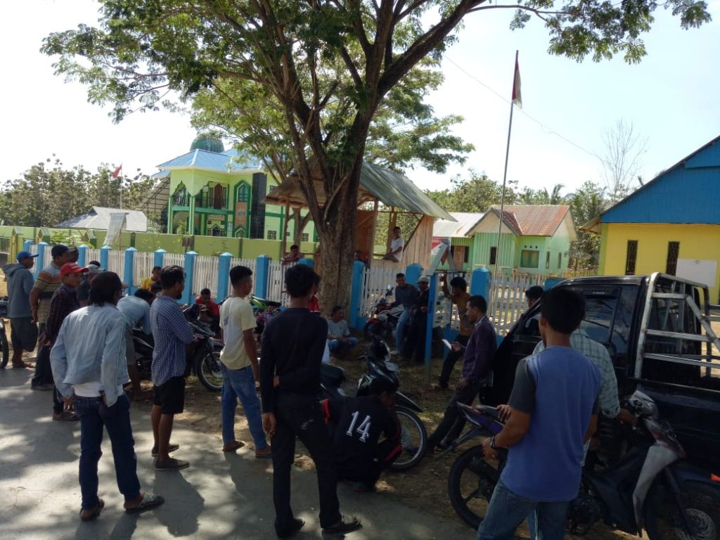 Sosialisasi Jati Nuklir oleh PT Sele Raya Agri Ditolak Warga