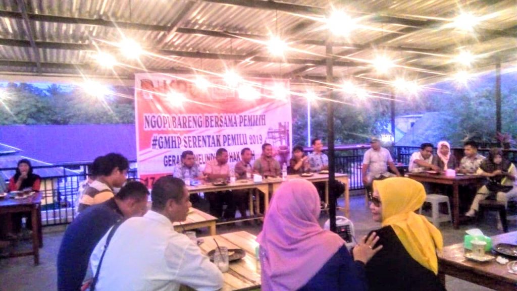 Lindungi Hak Pilih, KPU Buteng Gelar Ngopi Bareng Pemilih