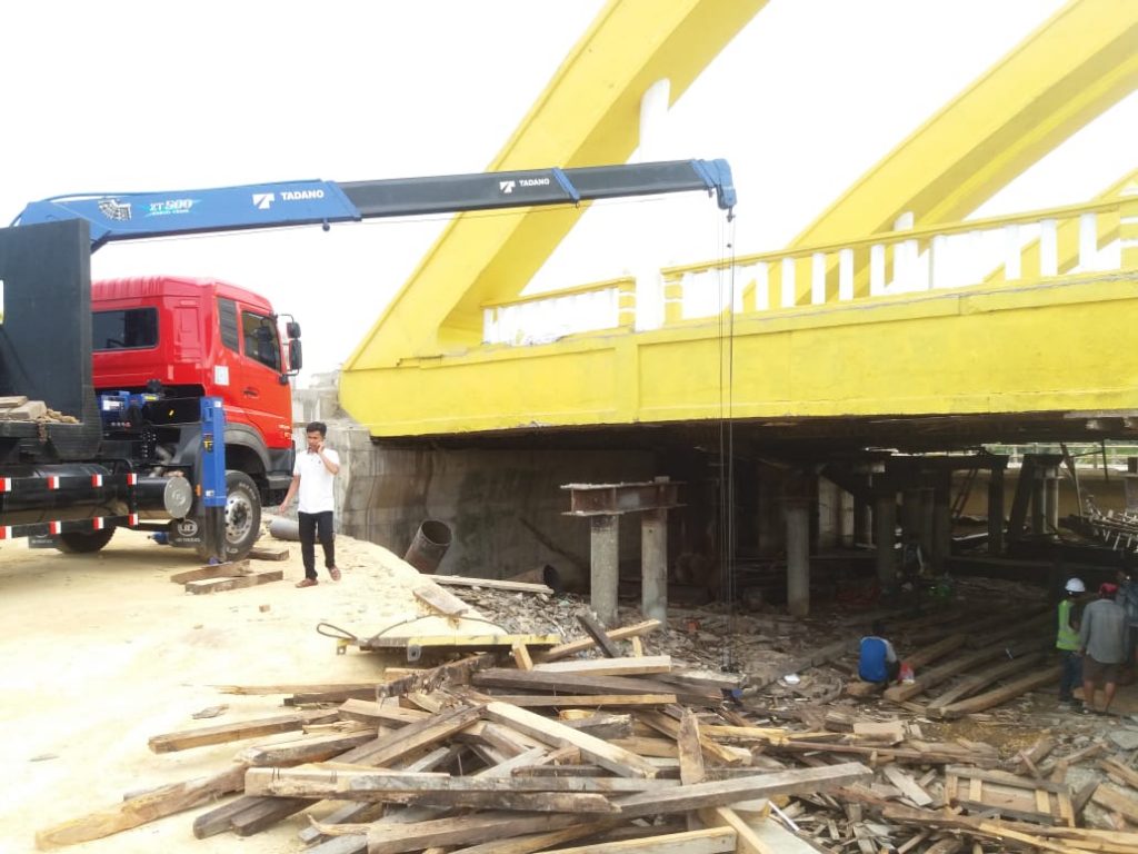 Mega Proyek 2 Jembatan di Kendari Tak Kunjung Selesai, Ada Apa?