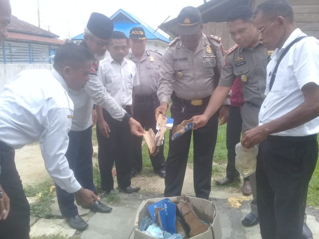 Disdukcapil Mubar Musnahkan 2.232 KTP-El Bermasalah