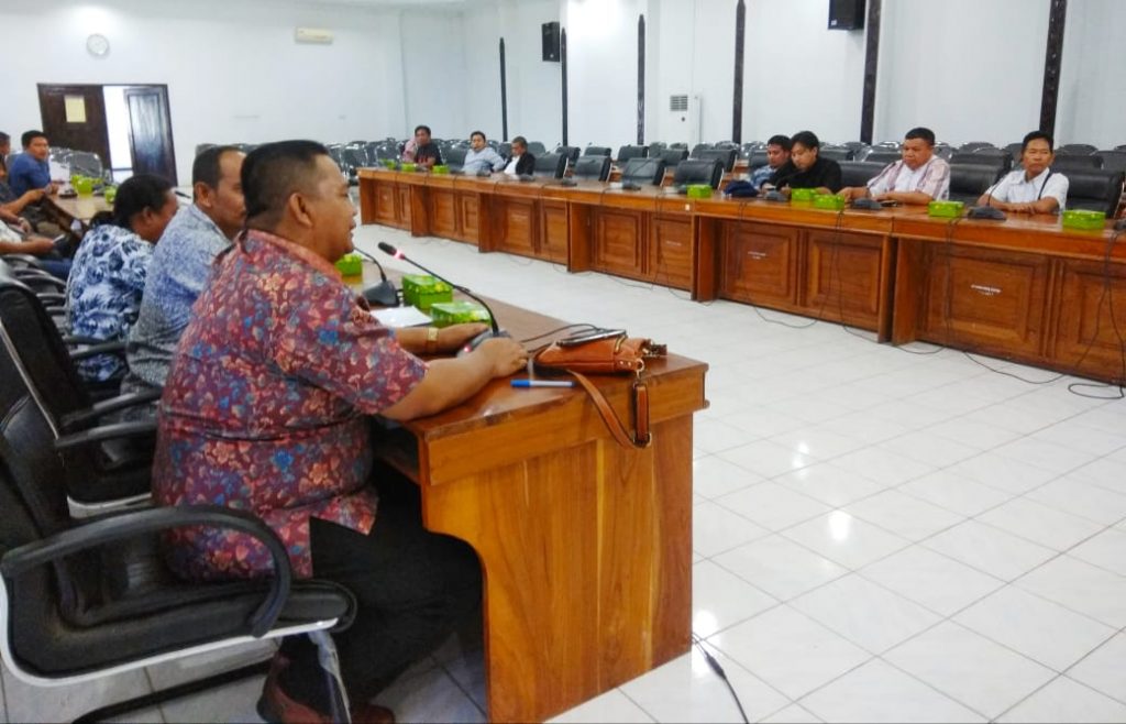 Tokoh Kabasel Sesalkan Kealpaan Pemda Bombana dan Buton Saat RDP Tapal Batas