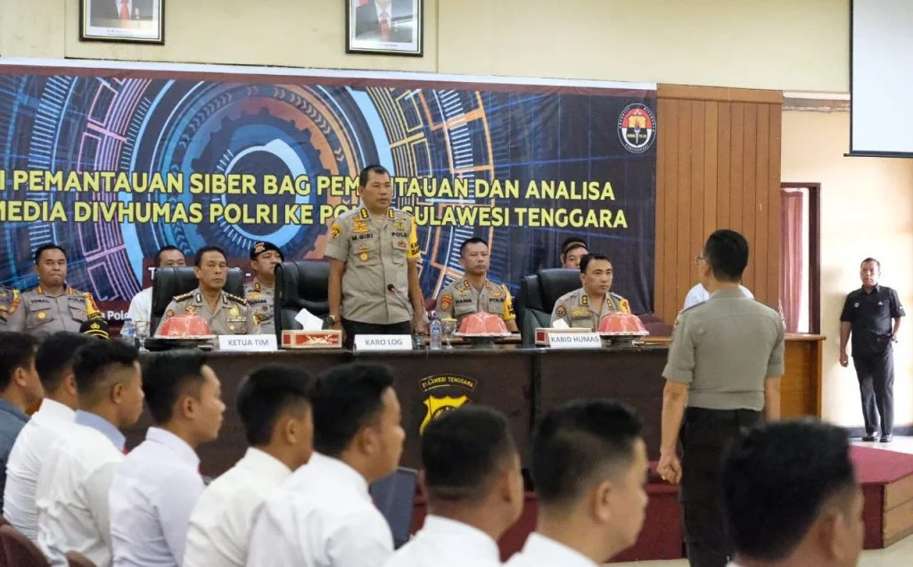 Mabes Polri Sosialisasi Pemantauan Siber di Polda Sultra
