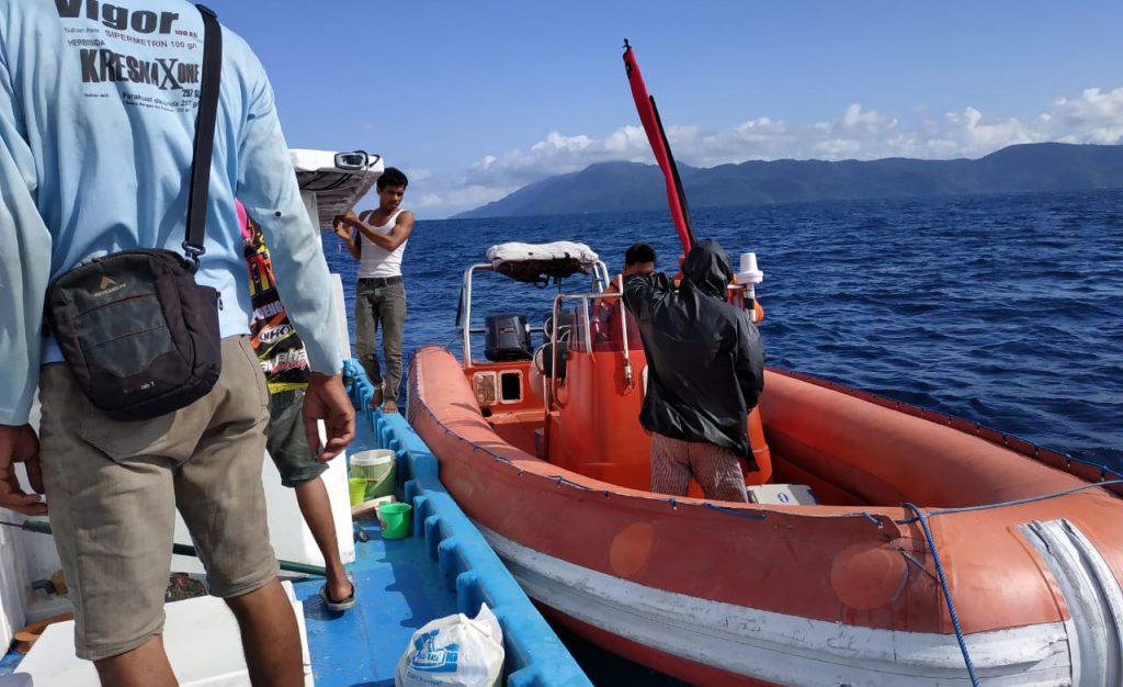 Basarnas Selamatkan Sembilan Nelayan Terombang Ambing di Pulau Hari
