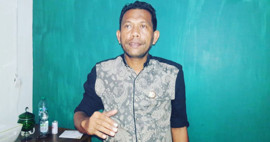 Tidak Sesuai Prosedur, APK Capres dan Cawapres akan Diturunkan