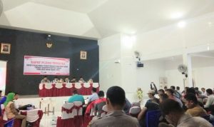 Pleno KPU Buteng: Prabowo-Sandi Unggul dengan 27.174 suara