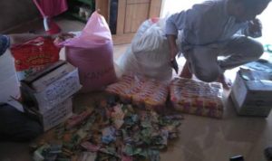 Bantu Korban Bentrok di Desa Gunung Jaya, P-APDESI Buton Galang Donasi