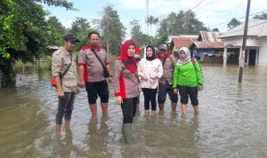 PPK Rumah Swadaya Sultra Kunjungi Korban Banjir di Konawe