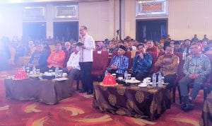 Bupati Konsel Usul Pembenahan Jalan Provinsi Jadi Prioritas