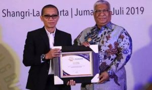 The Asian Post Nobatkan Ali Mazi sebagai Kada Terbaik