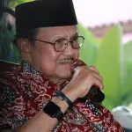 Ahli ‘Burung Besi’ Itu Ternyata Aktor di Balik Kelahiran Telkomsel