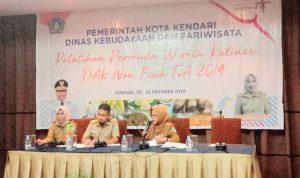 Di Kendari, Pelaku Usaha Kepariwisataan Dilatih Jadi Pemandu Wisata Kuliner