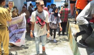 Bupati Mubar Fasilitasi Kepulangan Warga Muna Korban Kerusuhan Wamena