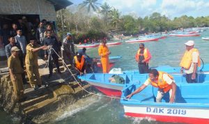 Kembangkan Sumber Daya Pesisir, Pemkab Buteng Bantu Perlengkapan Nelayan