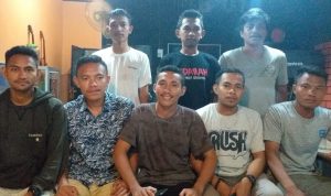 Mahasiswa UHO Minta Presiden Temui Keluarga Randi-