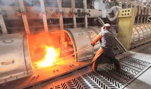 Pemerintah Dinilai Enggan Izinkan Pengusaha Nasional Bangun Smelter