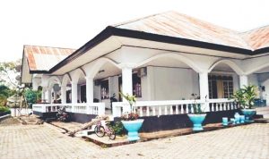 rumah zaman belanda