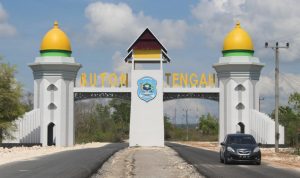 Gerbang Islami, Entitas Masyarakat Buteng Berdiri Megah di Wamengkoli