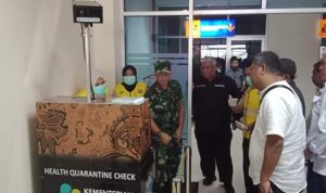 Gubernur Sultra Pantau Alat Deteksi Suhu Tubuh Penumpang di Bandara Haluoleo