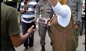 Hendak Masuk Konut, Seorang Ibu Ditahan Lantaran Tidak Dapat Menunjukkan KTP Konut