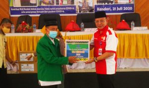 BLK dan BPP Kendari Serahkan Hasil Pelatihan Tanggap Covid-19 Kepada Masyarakat