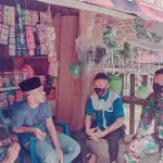Jelang HUT RI, Babinsa Koramil 1416-01/Katobu Gelar Komsos Bersama Pemuda Lasunapa