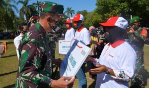 Gandeng BNI, Pangdam Hasanuddin Serahkan 1000 Paket Bantuan Pada Pelaku UMKM di Sultra