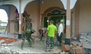 Sinergitas TNI-Polri dan Masyarakat Dalam Pelaksanaan  TMMD 109 di Bone Kancitala