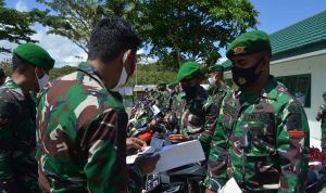 Minimalisir Pelanggaran,  Yonif 725/Woroagi Gelar Pemeriksaan Kendaraan Prajurit