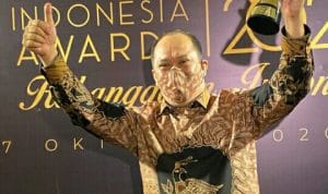 Raih Piala Awards 2020 se Indonesia, Ruksamin: Ini Untuk Daerah dan Masyarakat Konut