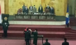 Jumarding Dilantik Jadi Wakil Ketua DPRD Sultra Gantikan Muh Endang