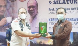 Dirjen Dukcapil Kemendagri Berkunjung di Konut