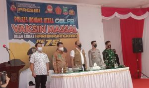 VAKSIN MASSAL DI KONUT