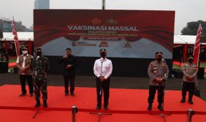 Vaksinasi Massal