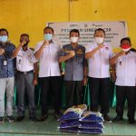 UBPN PT Antam Tbk Salurkan Bantuan 13 Ton Beras di Kecamatan Molawe