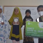 IZI Sultra Bagikan Al-Qur’an kepada Santri TPQ Nurul Amin Nahdlatul Wathan