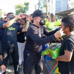 Ribuan Warga Kolaka Ikut Jalan Santai Bersama Andi Sumangerukka