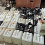 Polisi Amankan Puluhan Jerigen Arak di Depan Kampus Baru UHO