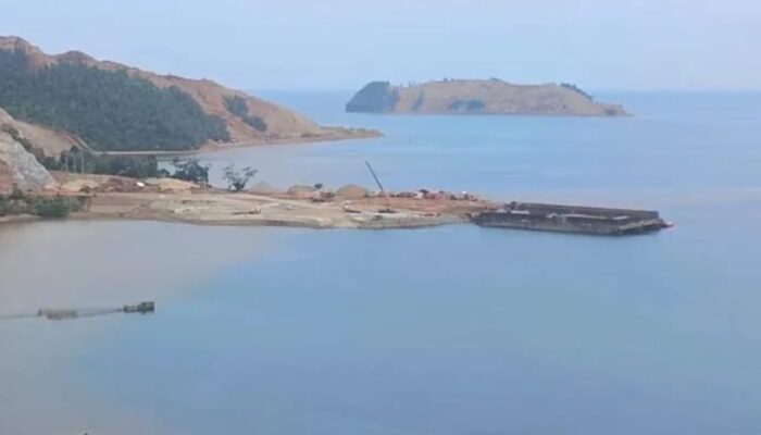 Aktivitas Penambangan Nikel di Pulau Laburoko, Warganet Soroti Kerusakan Lingkungan